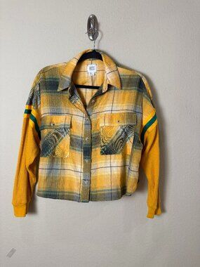 Urban Outfitters BDG Plaid Flannel Cropped Jacket Style Top Shirt Size XS